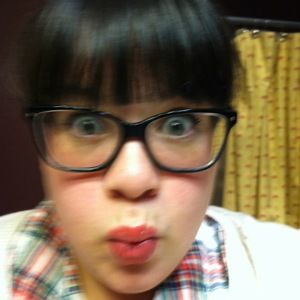 Meet your Posher, April